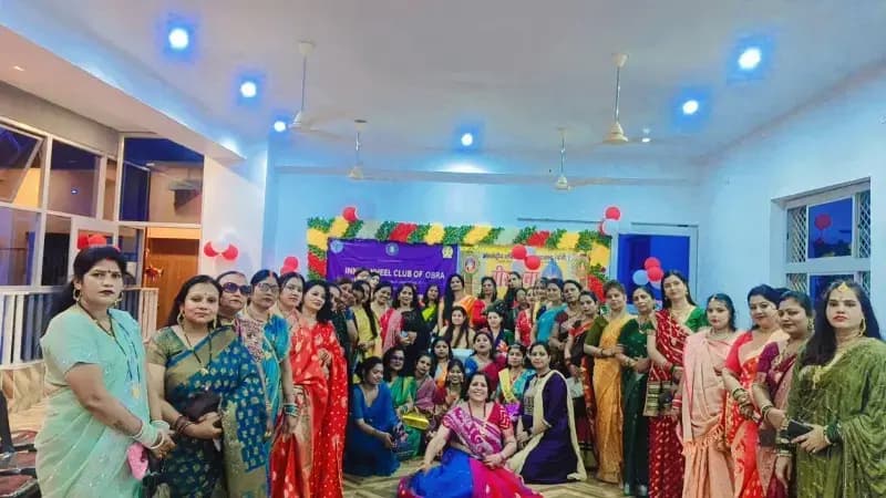इनरव्हील क्लब ओबरा ने मनाया भव्य तीज महोत्सव