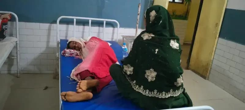 Duddhi:11 वर्षीय लड़की को जहरीले जंतु ने काटा हालत खतरे से बाहर