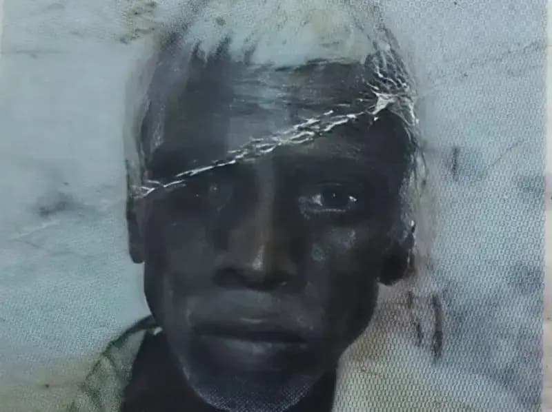 Crime news:पेड़ से लटका मिला 63 वर्षीय बुजुर्ग का शव, इलाके में मचा हड़कंप