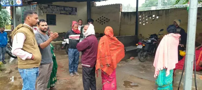 Duddhi :सीएचसी में इलाज के दौरान 6 वर्षीय बच्चे की मौत, मचा कोहराम