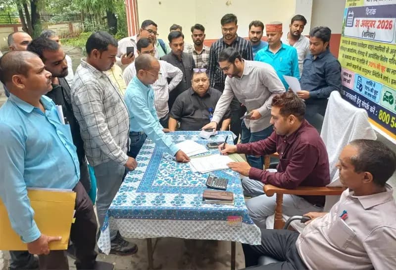 विशेष कैंप में 60 लाख का टैक्स जमा, 65 वाहन स्वामियों को पेनाल्टी में मिली छूट