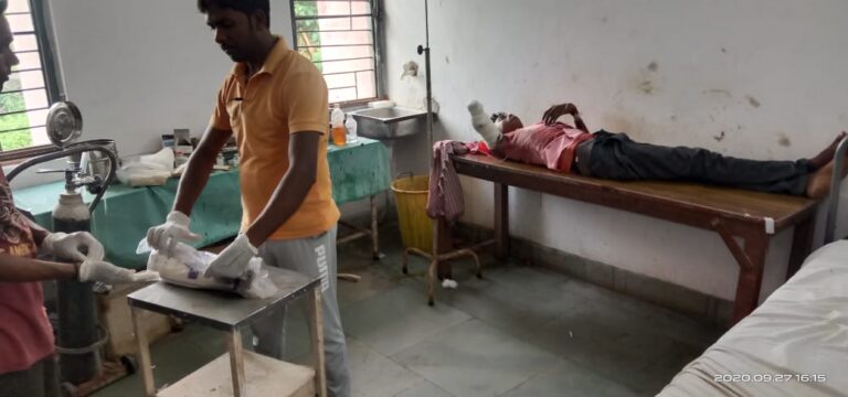 सतबहनी गांव में तेल पेरने की मशीन में फंसकर युवक का कटा दाहिना हाथ।