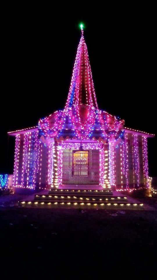 दो नदियों के संगम पर बना सुर्य मंदिर है आस्था का केंद्र।