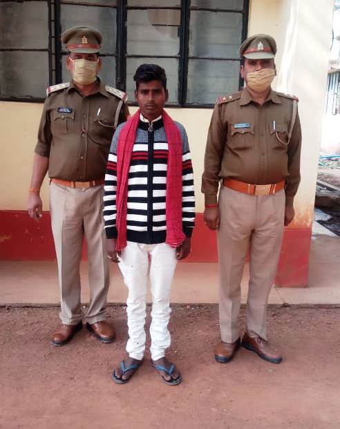 पशु क्रूरता अधिनियम में वांछित अपराधी को गिरफ्तार कर भेजा जेल।