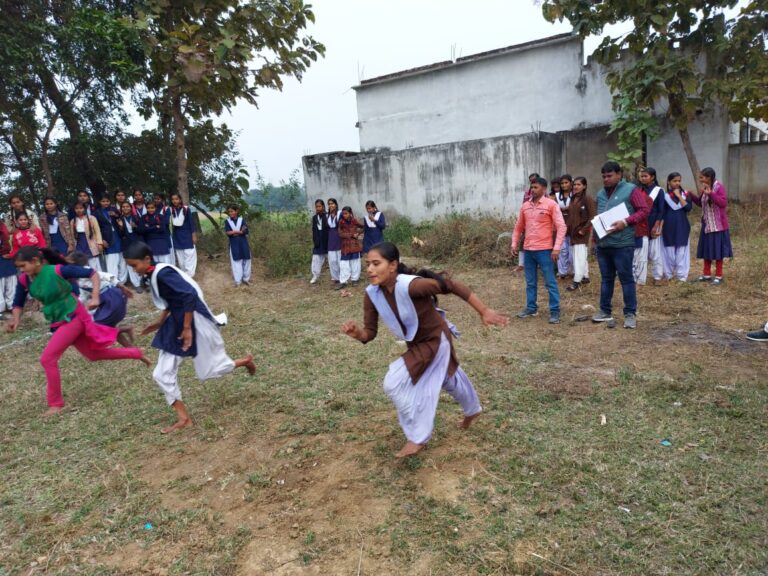 विकास खंड स्तरीय ग्रामीण खेलकूद प्रतियोगिता संपन्न।