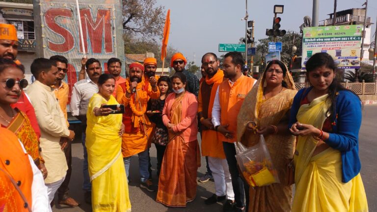 सम्पादकीय-: “कण-कण देना,क्षण- क्षण देना,यह जीवन का अर्थ है! जो जैसे मन से देता है, वह उतना अधिक समर्थ है!!” – ग्वालियरी