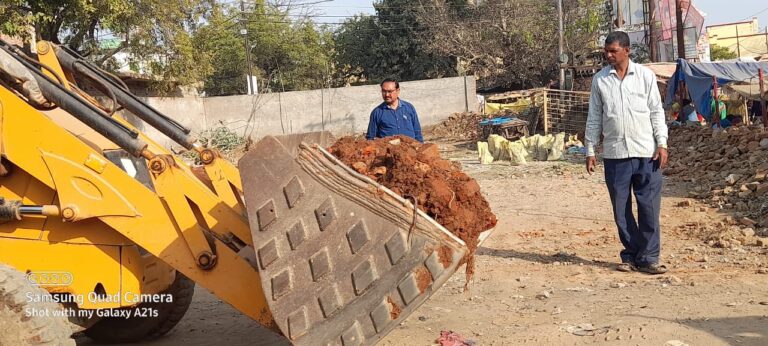 शासन के निर्देश के क्रम में राजकीय आस्थान एवं नजूल की भूमि को अतिक्रमण मुक्त किए जाने का निर्देश उप जिलाधिकारी दुद्धी ने तहसीलदार दुद्धी को दिया।