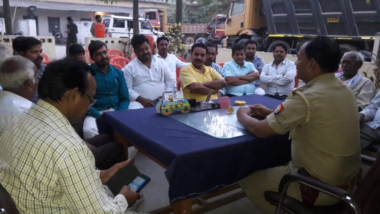 डाला चौकी में पीस कमेटी की बैठक हुआ संपन्न।