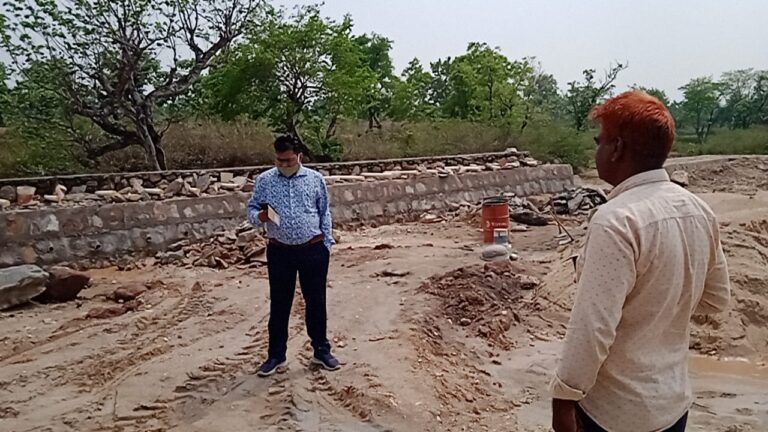 एन ओ सी और अभिलेख न दिखाने पर ऐस फिलिंग डैम का काम रोका