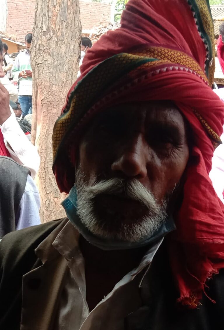 मांची गांव से भुवनेश्वर बनें ग्राम प्रधान,217 वोट पाकर निकटतम प्रतिद्वन्दी को 10 वोट से हराए।