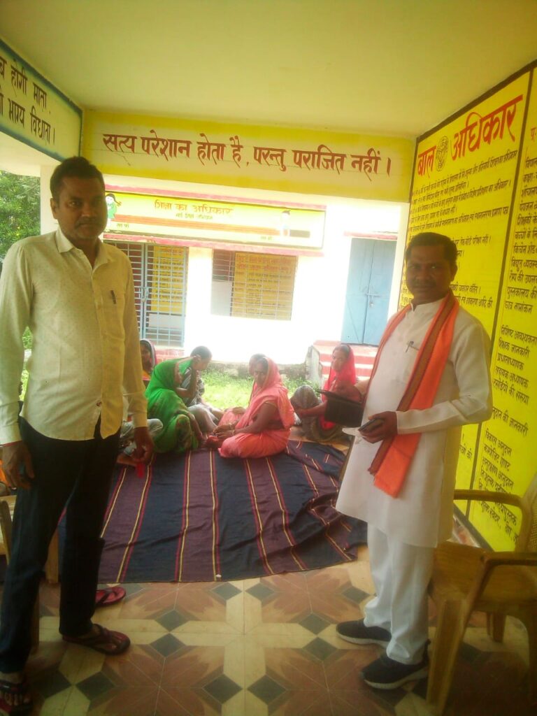 जामपानी मे कैम्प लगाकर 73 लोगों को कोविड-19 की वैक्सीन का पहला डोज दिया गया।