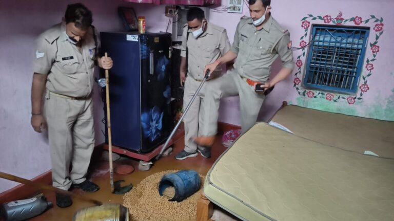 एक घर से लगभग एक कुंतल के लहन किया गया नष्ट, अभियूक्त फरार