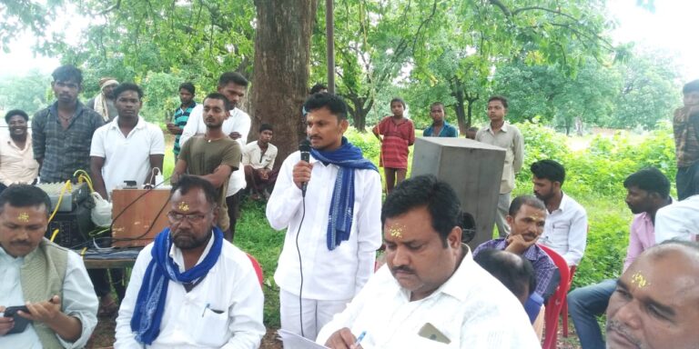 आदिवासी समुदाय के द्वारा मनाया गया विश्व आदिवासी दिवस।