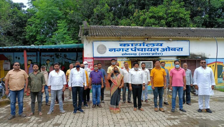 ओबरा नगर पंचायत द्वारा आजादी के 75 वीं वर्षगांठ पर आजादी का अमृत महोत्सव कार्यक्रम आयोजित।