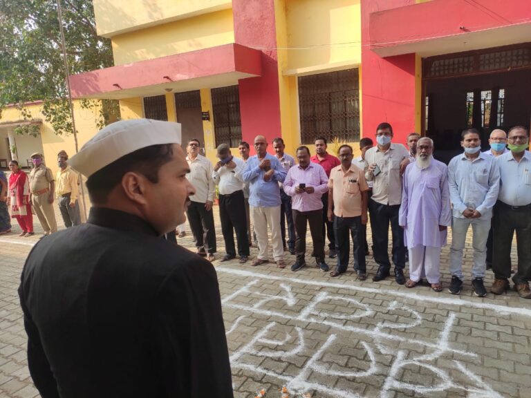 दुद्धी – तिरंगे की आन बान शान का राष्ट्रीय महापर्व स्वतंत्रता दिवस पर विभिन्न स्थानों पर हुए झंडारोहण।