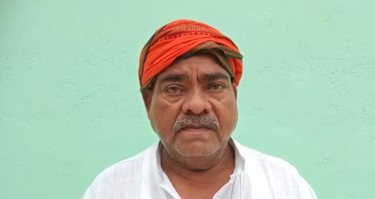 सोनभद्र में खाद समस्या क्यों? सरकार की मंशा के विपरीत किसानों का हो रहा शोषण – रामेश्वर प्रसाद राय (भाजपा जिला संयोजक सहकारिता प्रकोष्ठ)।