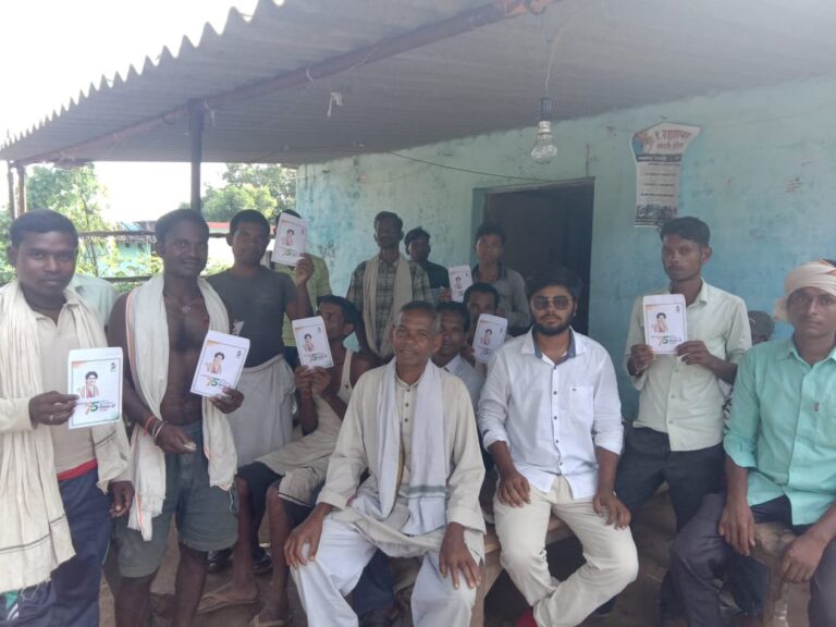 भारत महाअभियान के तहत दुसरे दिन कांग्रेसियों ने किया कई गांव का दौरा।