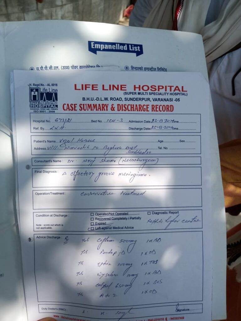 ब्रेन कैंसर से पीड़ित पुत्र का ईलाज में सहयोग के लिए पहुंचे अब्दुल हक ने कहा ऐसा विधायक मिलना मुश्किल।