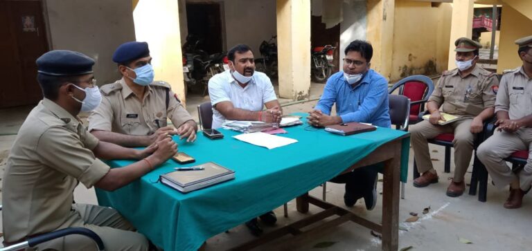 बारावफात ईद मिलादुल्लन्नबी त्यौहार को लेकर पीस कमेटी की बैठक मुस्लिम धर्मावलंबी के बीच हुई।