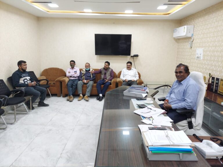 एनसीएल गेस्ट हाउस में दुद्धी एसडीएम ने मतदाता पुनरीक्षण कार्यक्रम हेतु दिया दिशा निर्देश