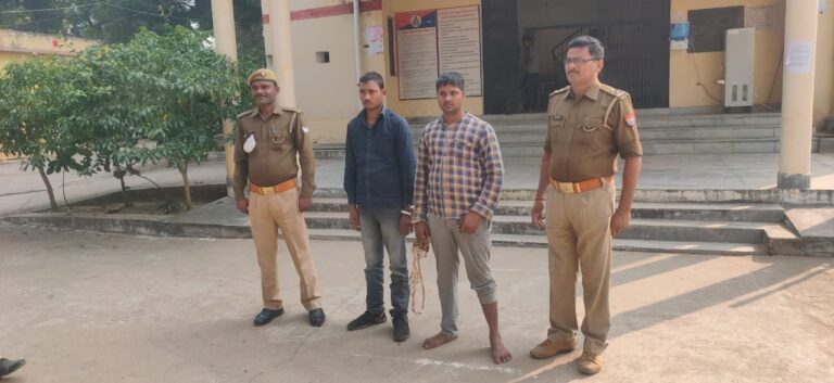 सात पशुओं के साथ दो तस्कर गिरफ्तार।