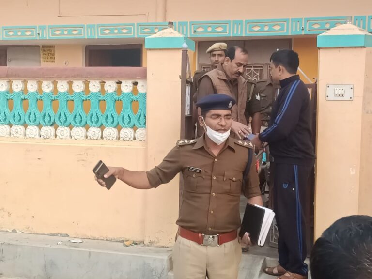 दुद्धी – संस्कृत के प्रोफ़ेसर की धारदार हथियार से हत्या, पुलिस तफ्तीश में सरगर्मी से जुटी।