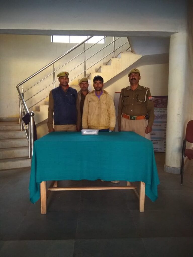 केकराहीं से फरार पशु तस्कर गिरफ्तार।