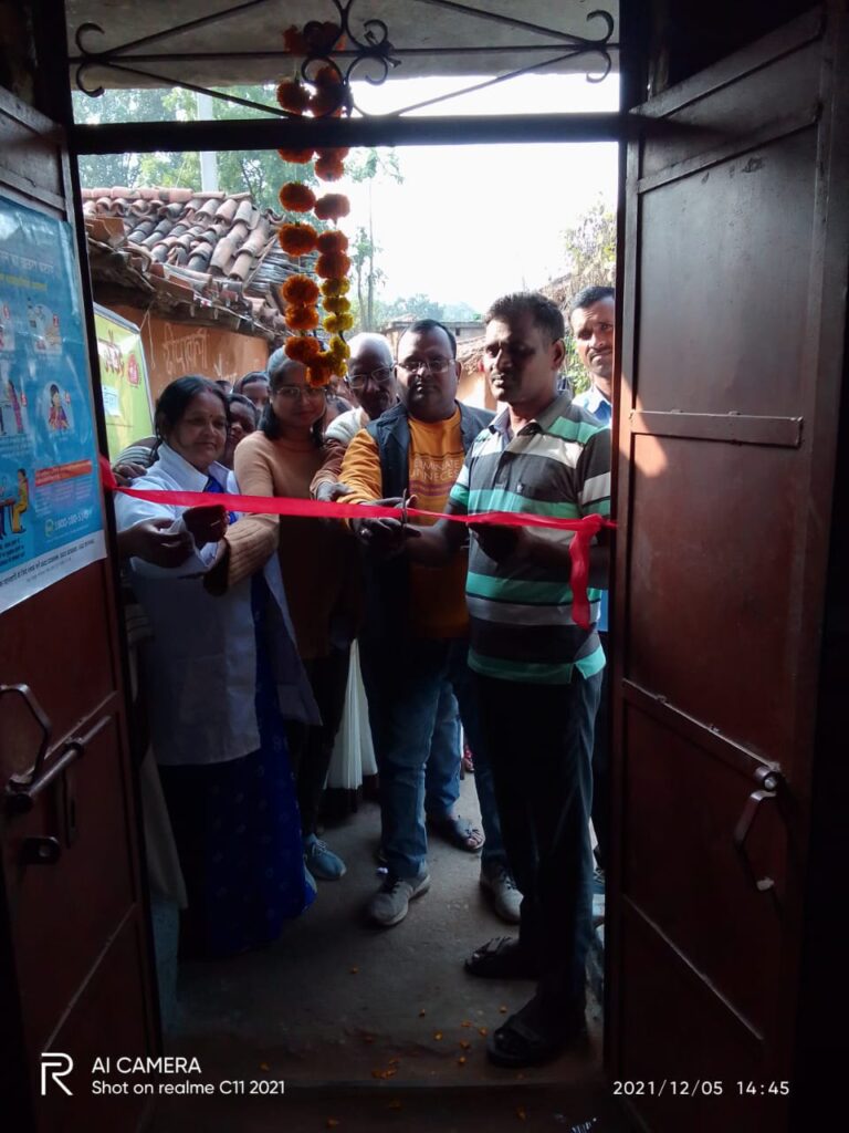 धरती डोलवा में उप स्वास्थ्य केन्द्र का उद्घाटन।
