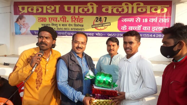 टाउन क्लब दुद्धी – चोपन की टीम ने ओबरा की टीम को 6 विकेट से दी मात – मैन आफ द मैच चोपन के श्रेयस बनें।