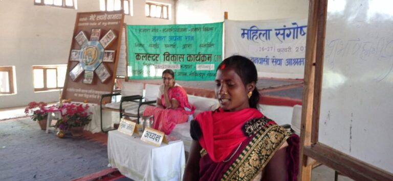 ग्रामीण किशोरियों की प्रेरणास्रोत बन गई है सिलाई शिक्षिका अंजू देवी।