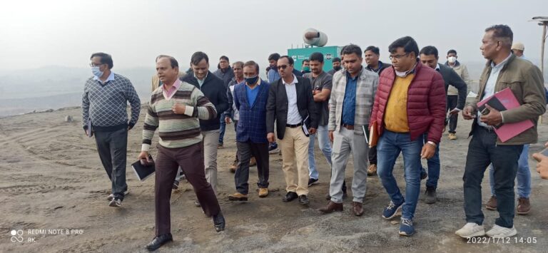 उत्तर प्रदेश सरकार का ड्रीम प्रोजेक्ट कनहर सिंचाई परियोजना पर चीफ पहुंचे।