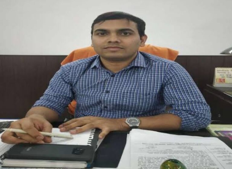 आईएएस चंद्र विजय सिंह सोनभद्र के नए जिलाधिकारी (डी एम)
