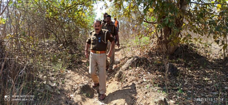 मानसिक विक्षिप्त युवती का शव मिलने से सनसनी।