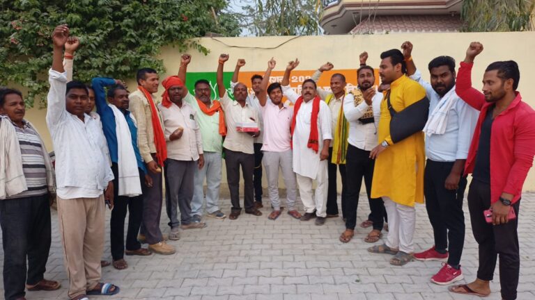 ओबरा विधायक संजीव गोंड दूसरी बार बने राज्यमंत्री, ली शपथ।