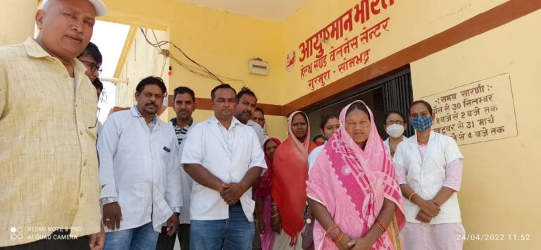 गुरमुरा में मुख्यमंत्री आरोग्य स्वास्थ्य मेले का किया आयोजन।