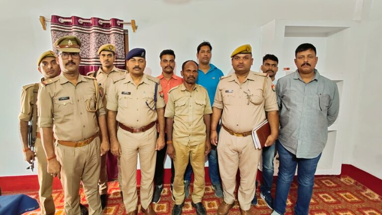 सोनभद्र – जामपानी में महिला की हत्या के नामजद आरोपी को किया गया गिरफ्तार।