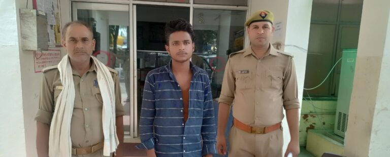 Sonbhadra News : लगभग 2 लाख रुपए के हेरोइन के साथ आपराधिक इतिहास का 1 शातिर तस्कर गिरफ्तार।