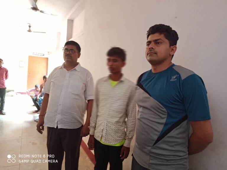 प्रेमिका के कातिल प्रेमी को गिरफ्तार कर पुलिस ने भेजा न्यायालय।