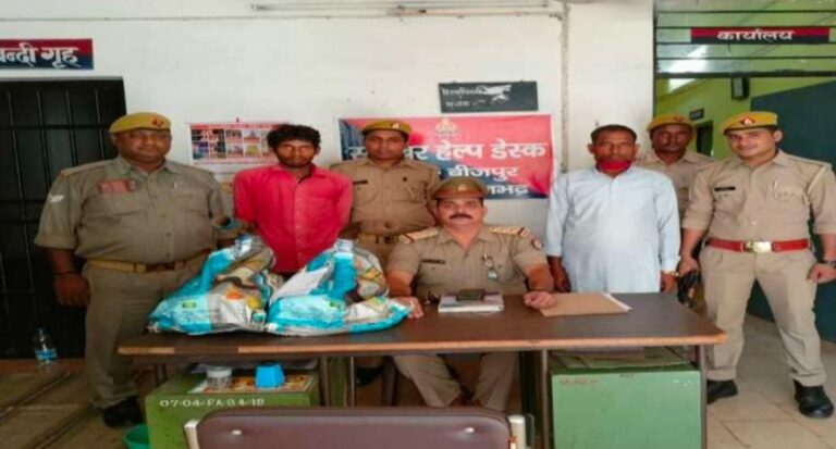 बीजपुर पुलिस ने 2 चोरों को किया गिरफ्तार, चुराये गये 2 मोनो पम्प बरामद।