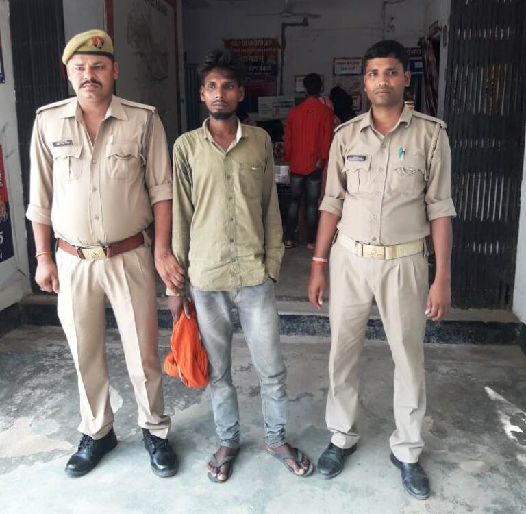 दुद्धी पुलिस ने पॉक्सो एक्ट के अपराधी को किया गिरफ्तार।