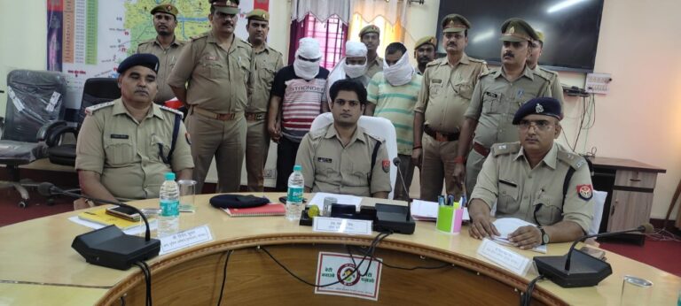 Sonbhadra News : नमामि गंगे जलापूर्ति विभाग सरकारी योजना का चोरी का 29 टन पाइप,6 वाहन के साथ 3 शातिर चोर गिरफ्तार।