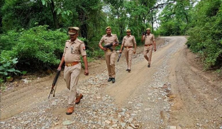 हाथीनाला पुलिस ने जंगलो में की सघन कांबिंग।