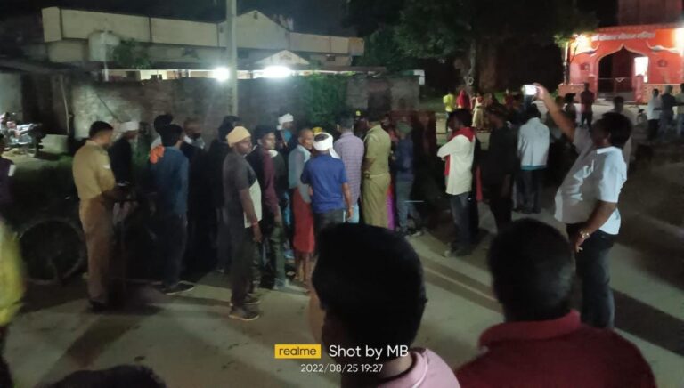 तीन लोगो के विरूद्ध एससीएसटी समेत विभिन्न धाराओं में हुआ मुकदमा दर्ज।