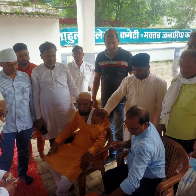 कोविड टीकाकरण का दूसरा डोज लगवाया।