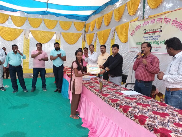 राष्ट्रीय अविष्कार अभियान प्रतियोगिता ब्लाक संसाधन केन्द्र देवरी, म्योरपुर पर हुई संपन्न।