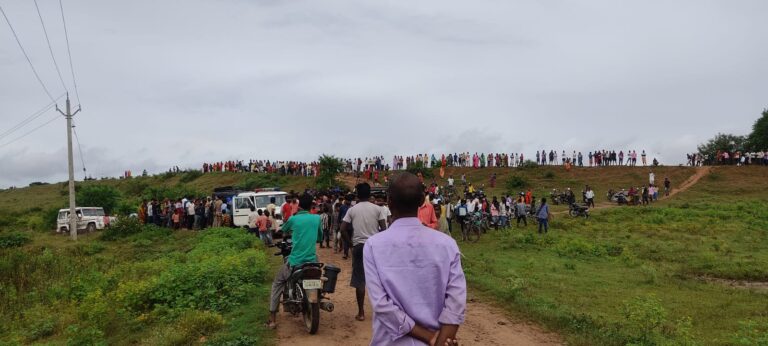 संदिग्ध हाल में सुखड़ा बांध में एक व्यक्ति का शव मिलने से ग्रामीणों में मचा हड़कंप।