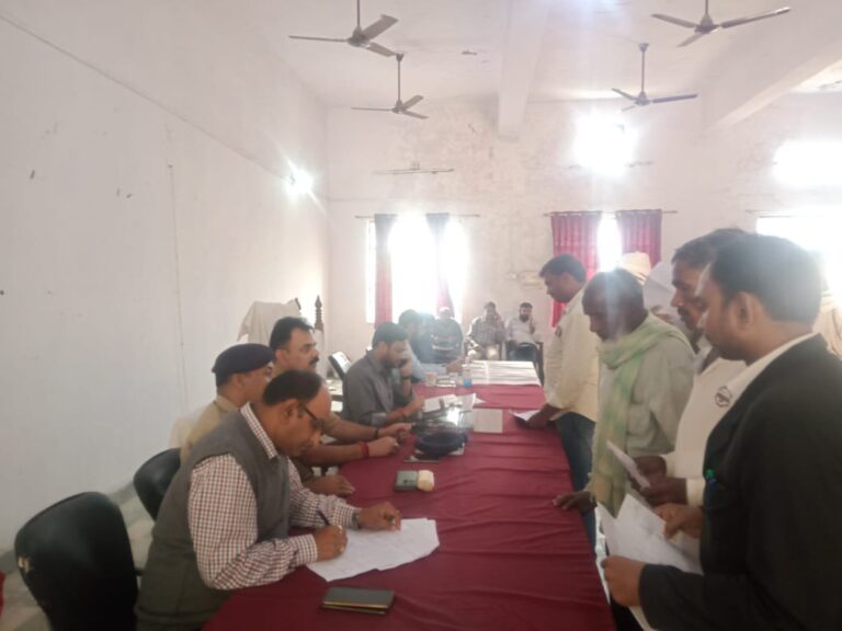 तहसील समाधान दिवस पर 67 मामले आए 5 मामलों का निस्तारण।