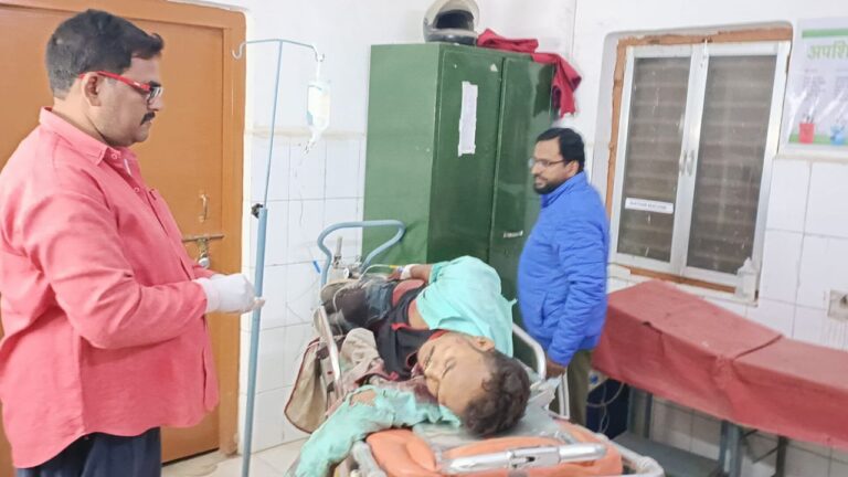 संदिग्ध परिस्थितियों में घायल अवस्था में मिले युवक इलाज के दौरान हुई मौत।