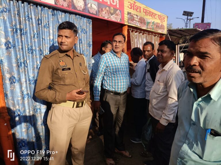 एक किलो प्लास्टिक बरामद 1700 हर्जाना वसूल।