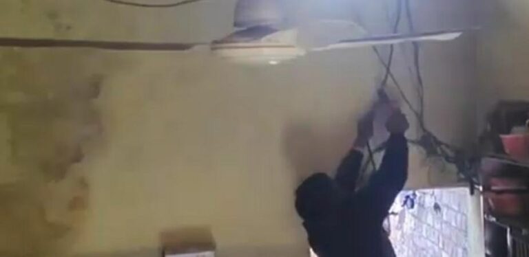 रेनुकूट : कहीं आपके भी घर का तो बिजली बिल नही जमा है..??